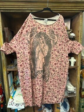 Jaded gypsy Boho Floral Graphic Tunic Top with Guadalupe Motif - Pink